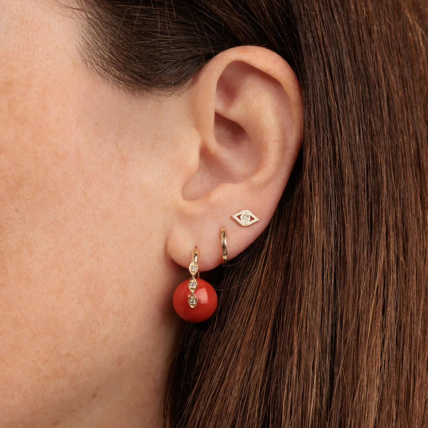 Gold & Diamond Fluted Eye Stud